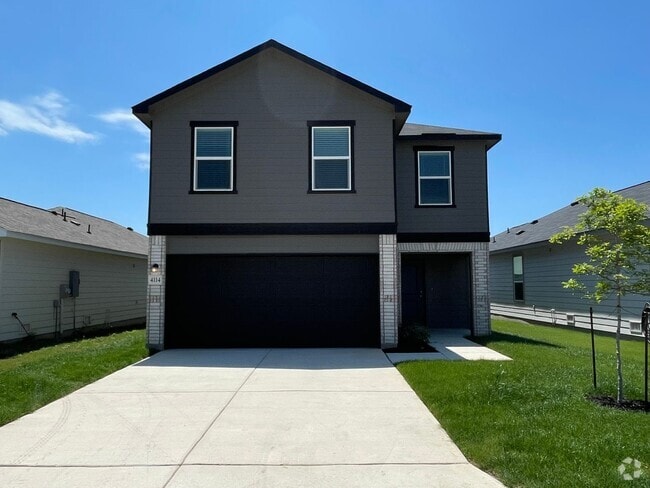 Building Photo - 4 Bdrm Home in Legend Heights, NBTX