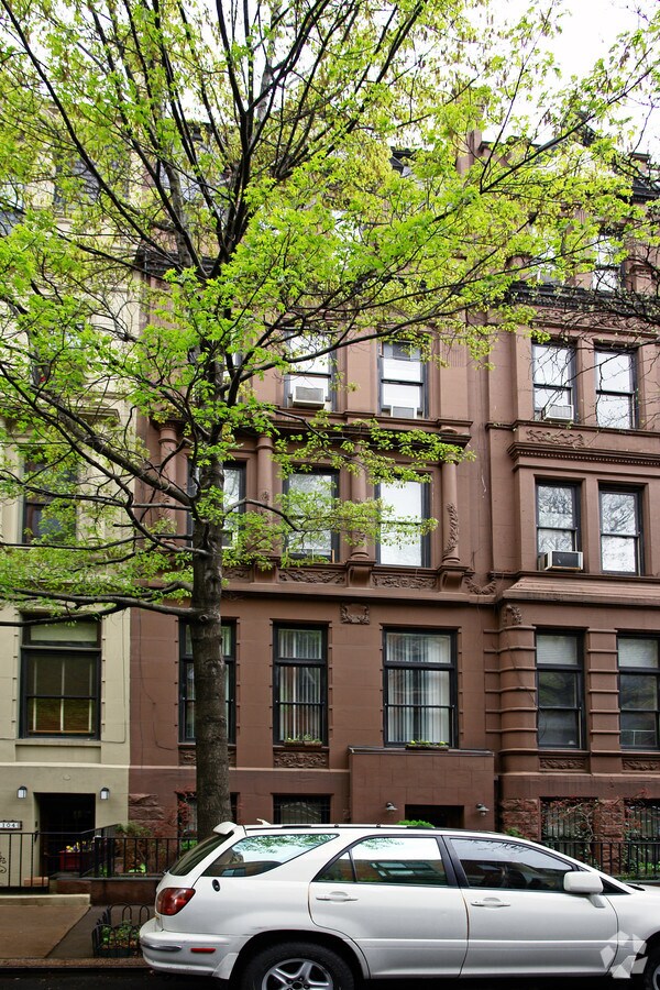 Photo - 106 W 87th St