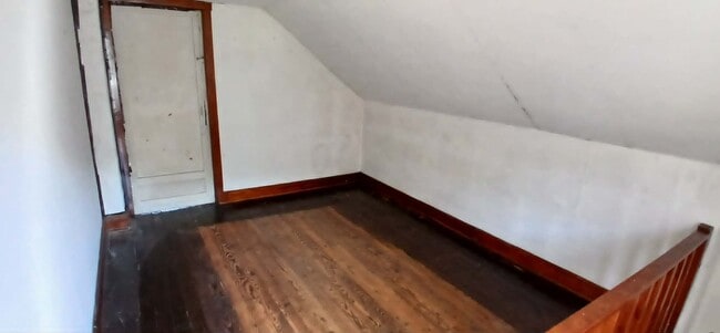 Photo - 650 Linden Ave