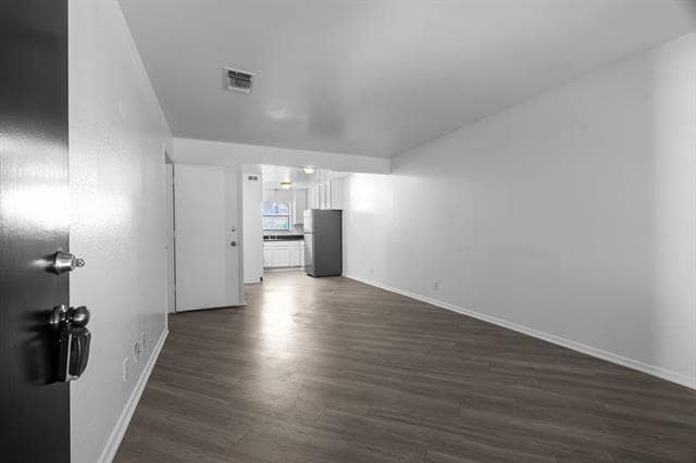 Photo - 320 E 4th St Unit 204