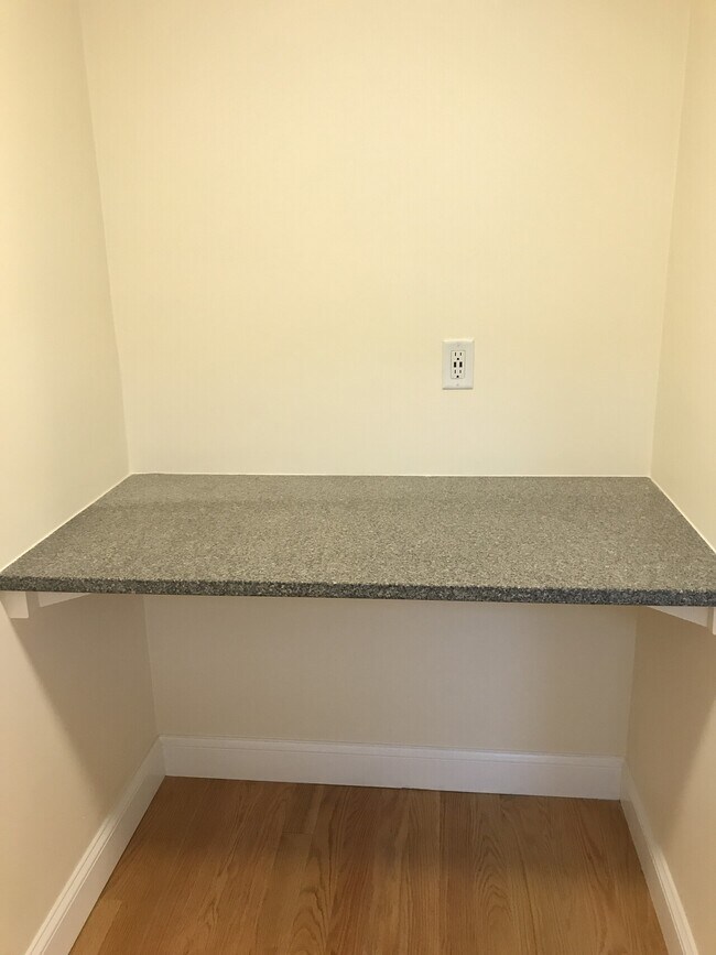 Photo - 805-807 Merrimack Street Unit 805-3
