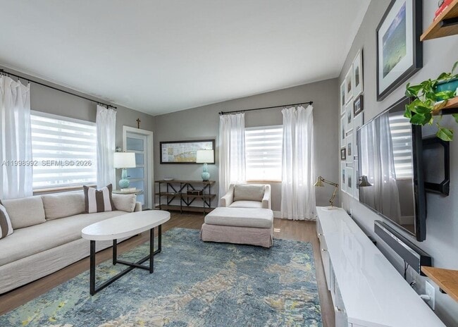 Photo - 3721 NE 170th St Unit 4