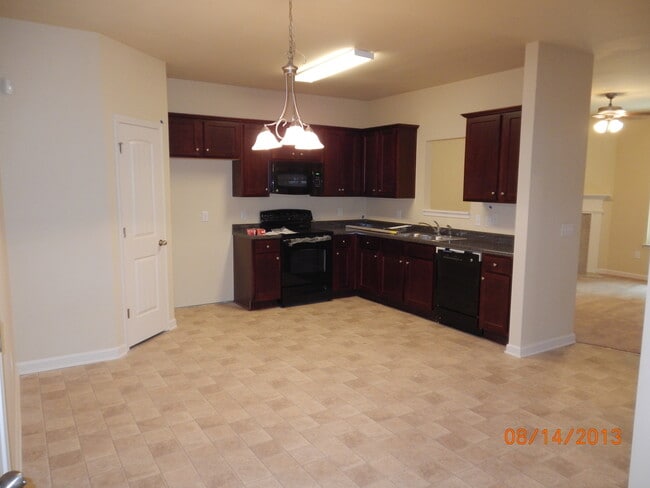 Photo - Large home in quiet subdivsion in Lawrenceville. A MUST SEE!