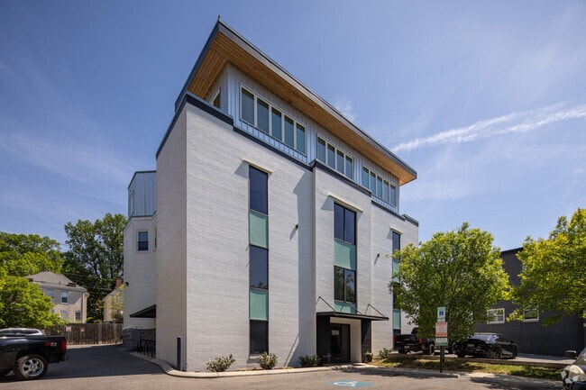 Building Photo - Eight59 Flats - Downtown Chattanooga