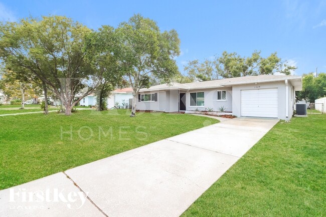 Photo - 1429 Satsuma St