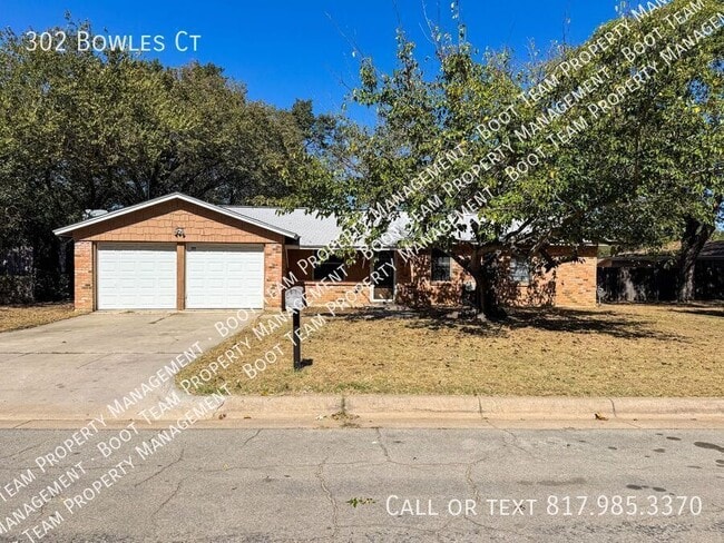 Photo - 302 Bowles Ct