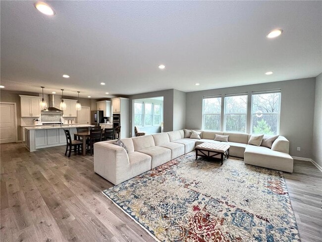 Photo - 15633 Dakota Ave