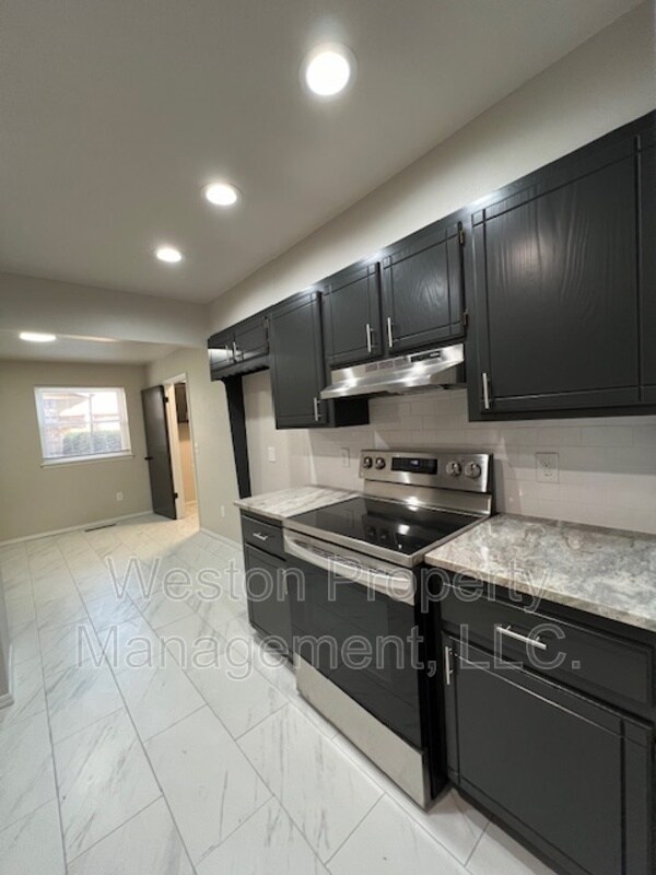 10212 Birkenhead Rd House House Rental in Yukon, OK