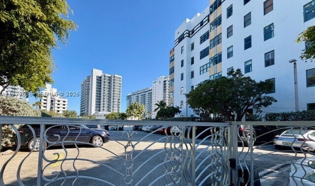 Photo - 2445 Lake Pancoast Dr Unit 7
