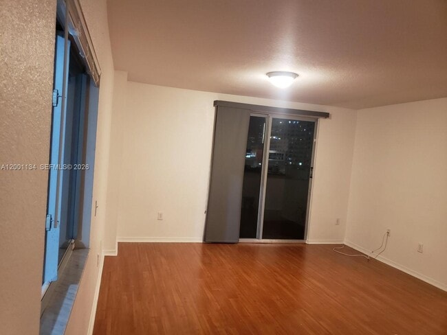 Photo - 36 NW 6th Ave Unit 906