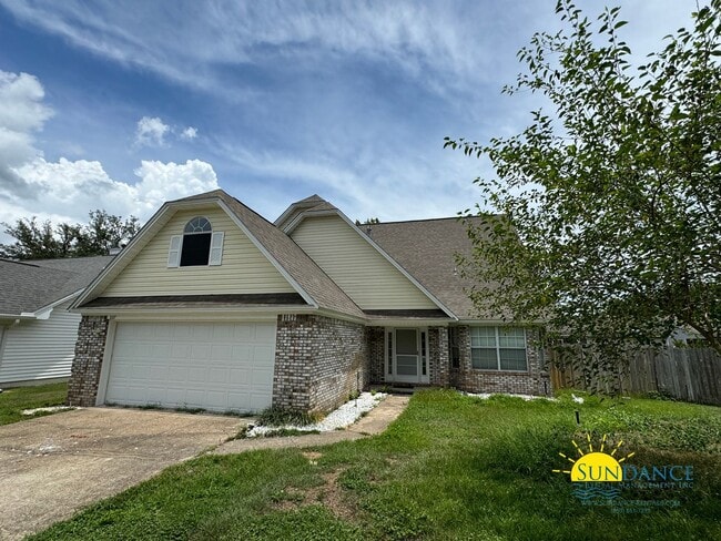 Building Photo - Charming 4-Bedroom Home in Parkwood Place, Bluewater Bay - Cul-de-Sac!
