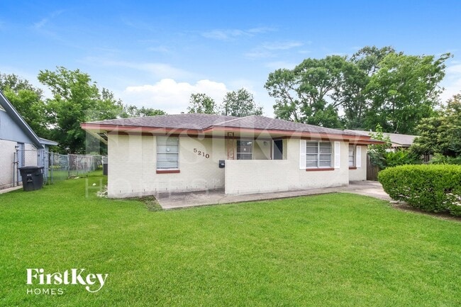 Photo - 5210 Greylog Dr