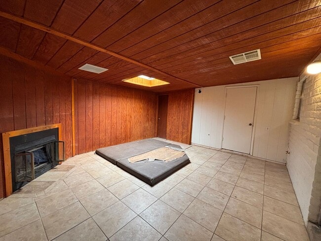 Photo - 7431 E Desert Aire Dr