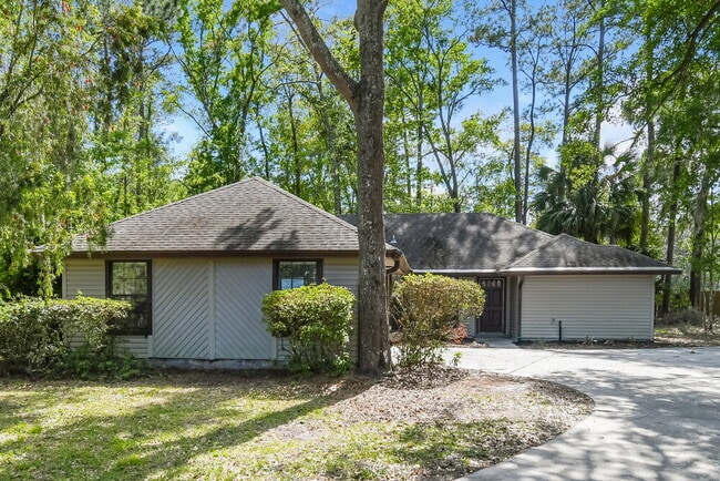 Building Photo - 2098 Allison Ct