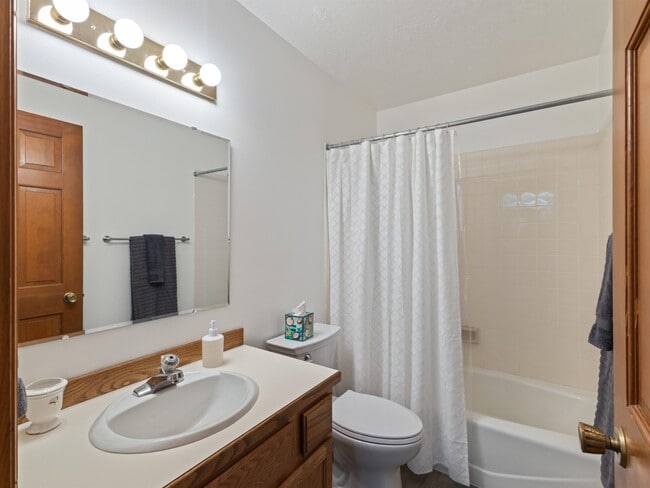 Photo - 1711 W Koch St