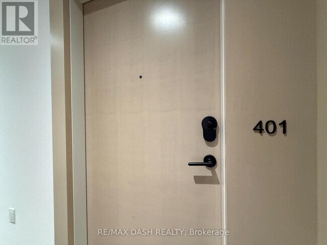 Photo - 280 Dundas St W Unit 401