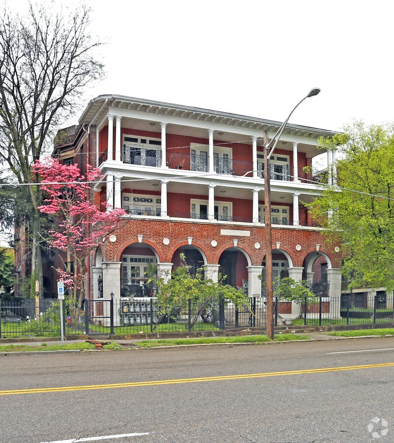 Photo - Sterchi Oaks Apartments