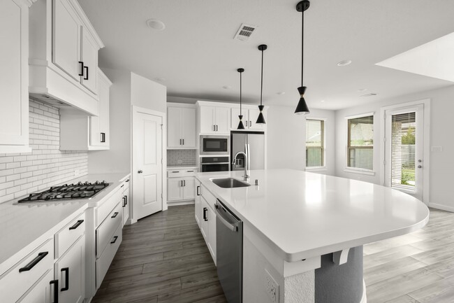 Building Photo - 16826 Beechwood Forest Way