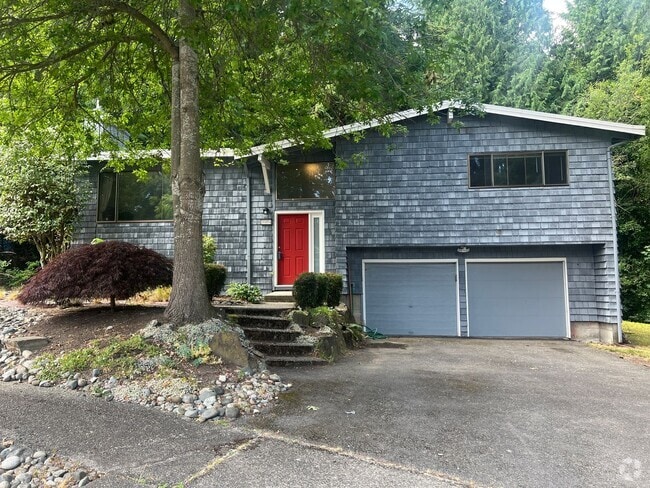 Building Photo - 4Bd/1.75Ba Redmond House