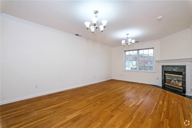 Building Photo - 149 Montgomery Ave Unit C Rental