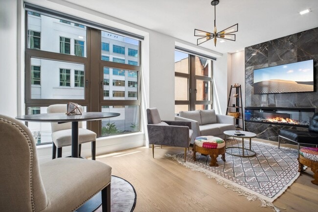 Building Photo - 72 York St Unit 501 Rental