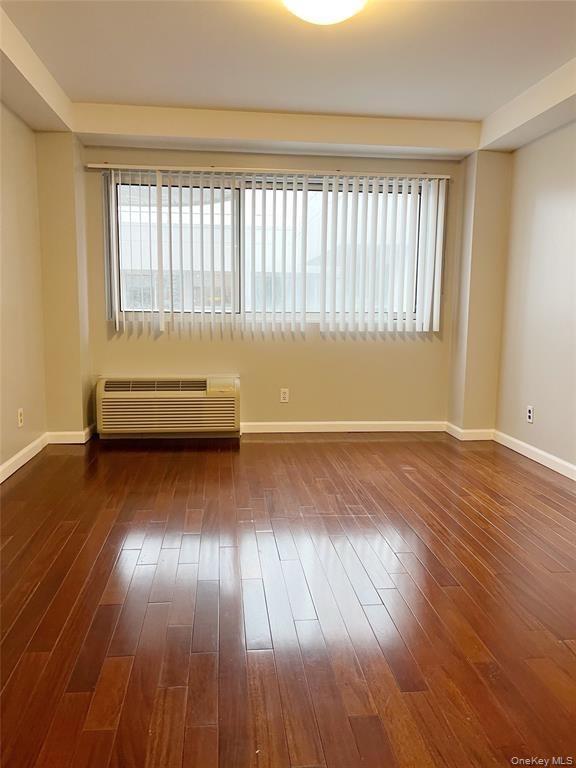 Photo - 88 Cutter Mill Rd Unit 518