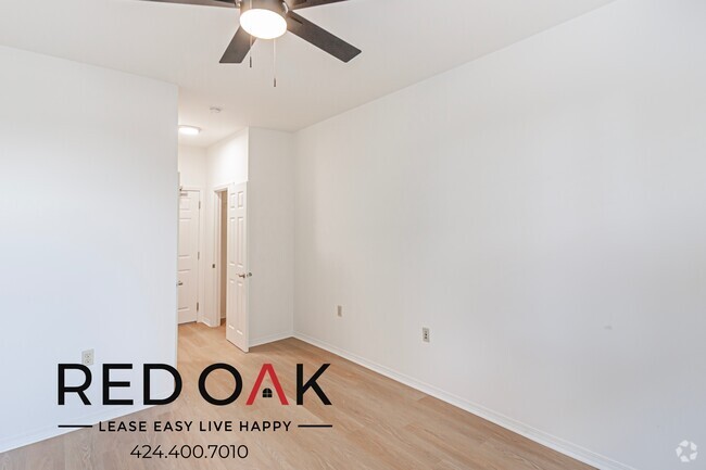 Building Photo - 1509 N Wilcox Ave Unit 210 Rental