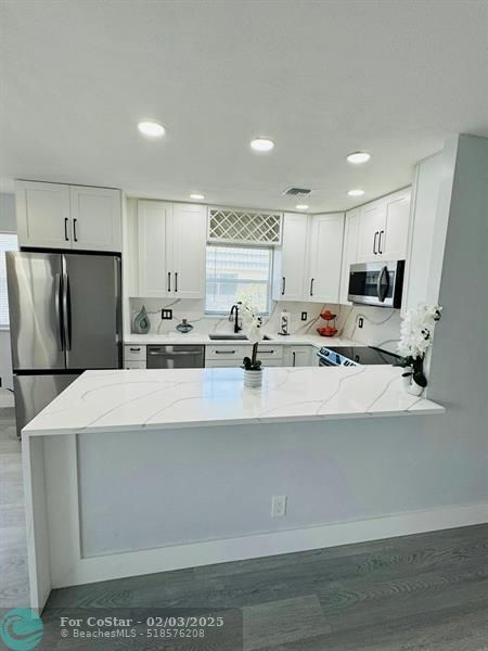 Photo - 364 Flanders Dr Unit 364