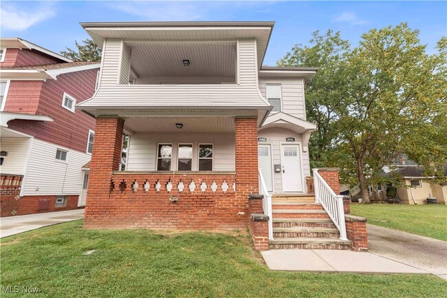 Photo - 4902 E 111th St Apartamento Unidad 4900/DN