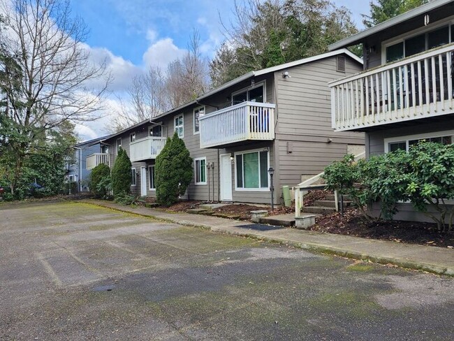 Photo - 5704 SW Beaverton Hillsdale Hwy Condo Unit 8