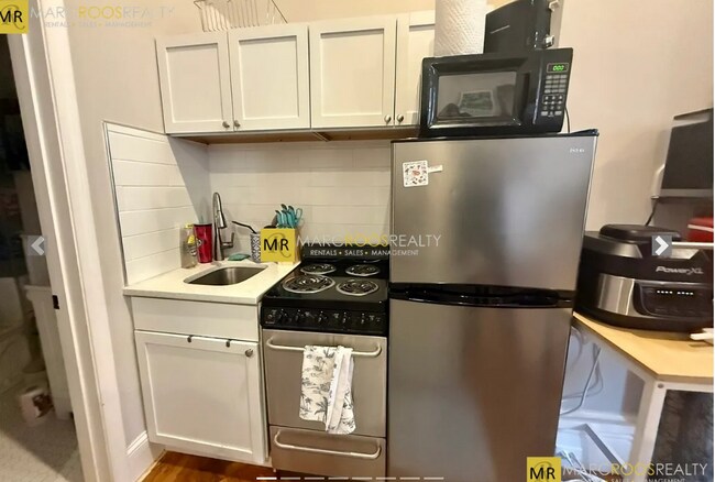 Photo - 219 Beacon St Unit F7-2R