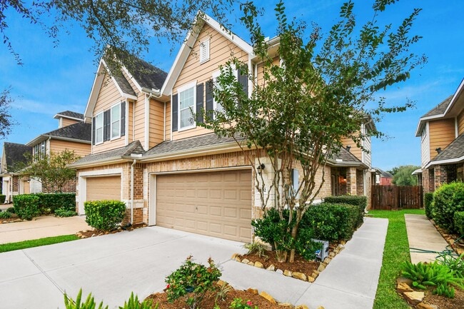 Photo - 2202 Waterford Park St