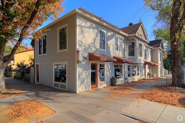 Building Photo - 1401 E Street Unit 1405 E Street #201 Rental