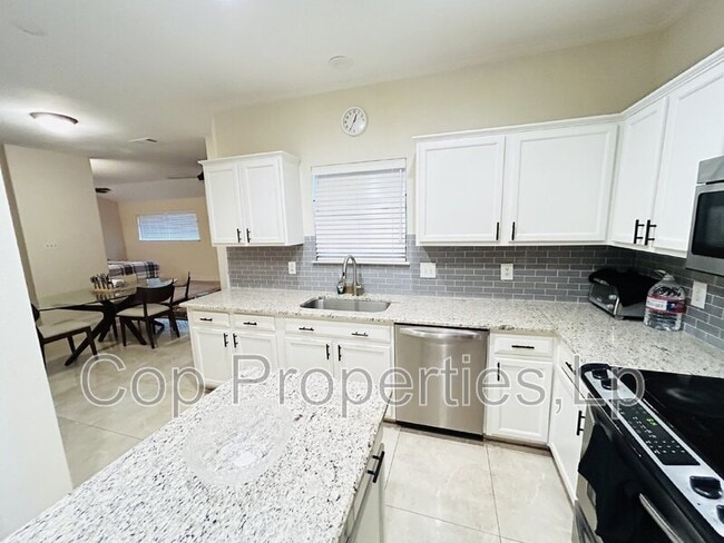 Photo - 6622 Shady Bend Dr