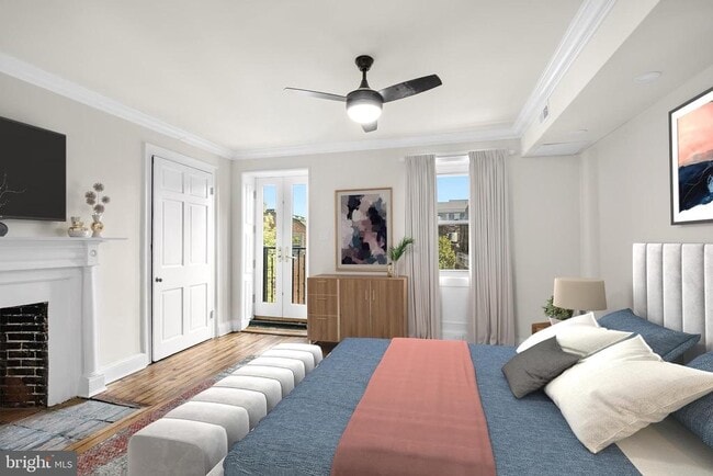 Photo - 704 S Washington Square Unit 3W