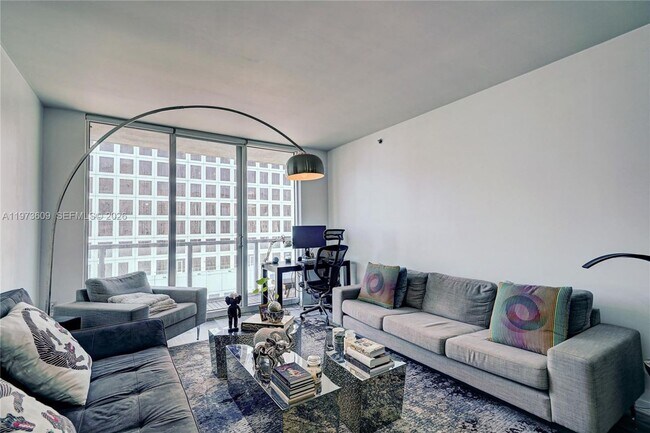 Photo - 500 Brickell Ave Unit Brickell 500