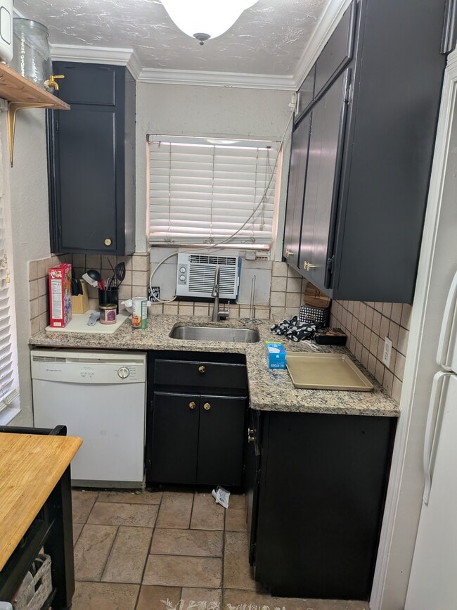 Photo - 117 N University Dr Unit Apt 1