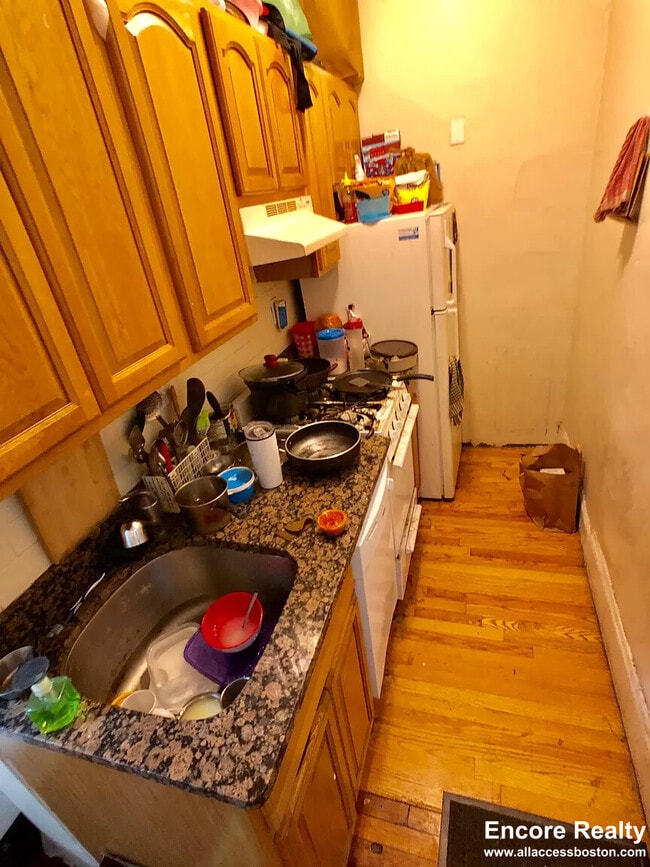 Photo - 313 Huntington Ave Unit 1B