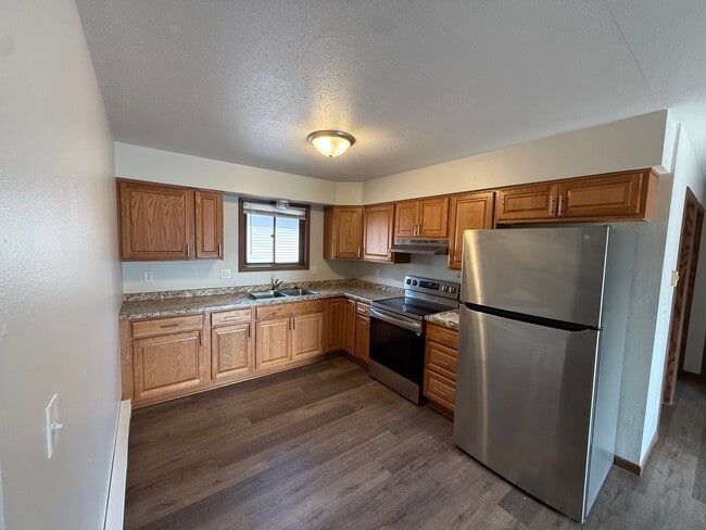 Apt 3 - 1035 Green Bay St Unit Apt 3