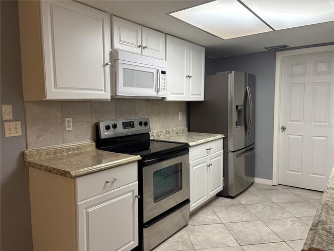 Photo - 1529 Larkin Rd