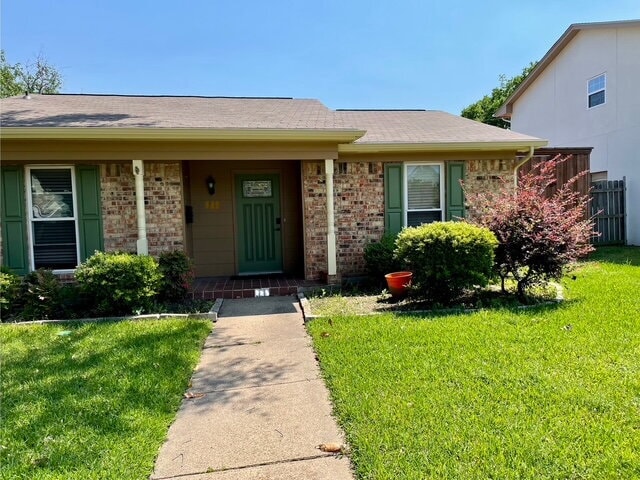 Building Photo - Walk to Campus from This Spacious 3BR/2BA Home (Shared Housing)