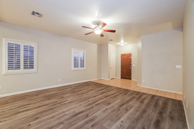 Photo - 1937 E Lusitano Loop