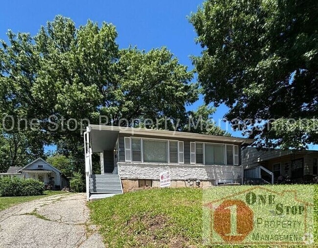 Building Photo - Beautifully Remodeled 2-bedroom, 1-bath ho... Rental