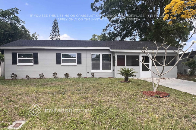 Building Photo - 2831 Sanka Dr Rental