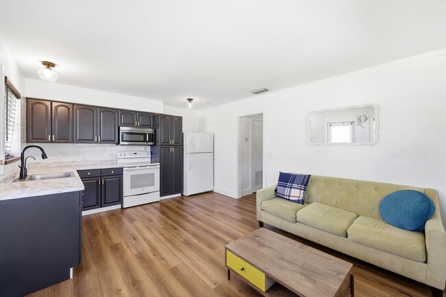 Photo - 2708 Hinda Rd Unit 2708
