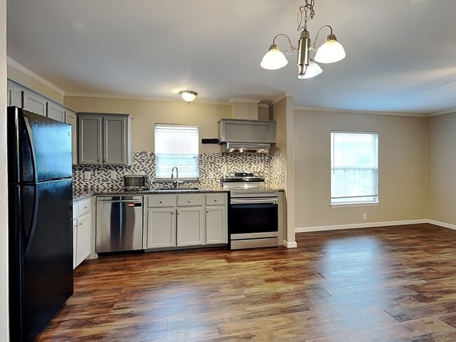 Photo - 1414 Record Crossing Rd Unit #A