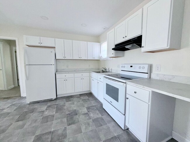 Photo - Bright & Modern 2BR/1BA - Outside City Limits