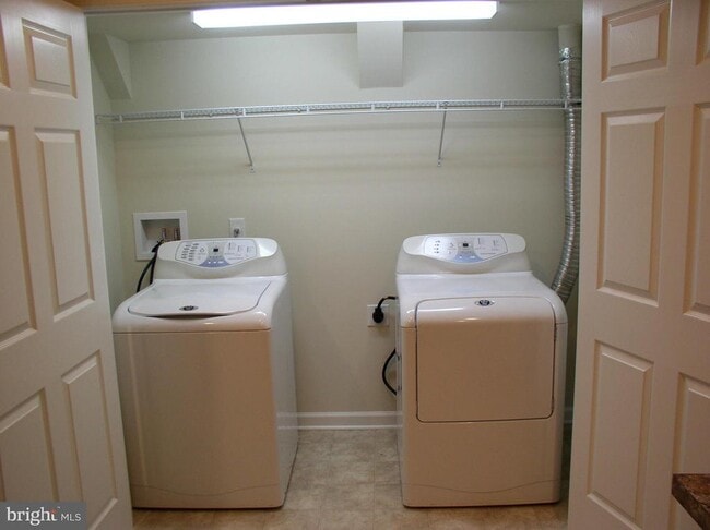 Photo - 5910 Sunlight Mountain Rd