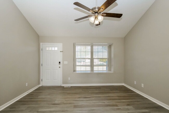 Photo - 2353 N 400 W