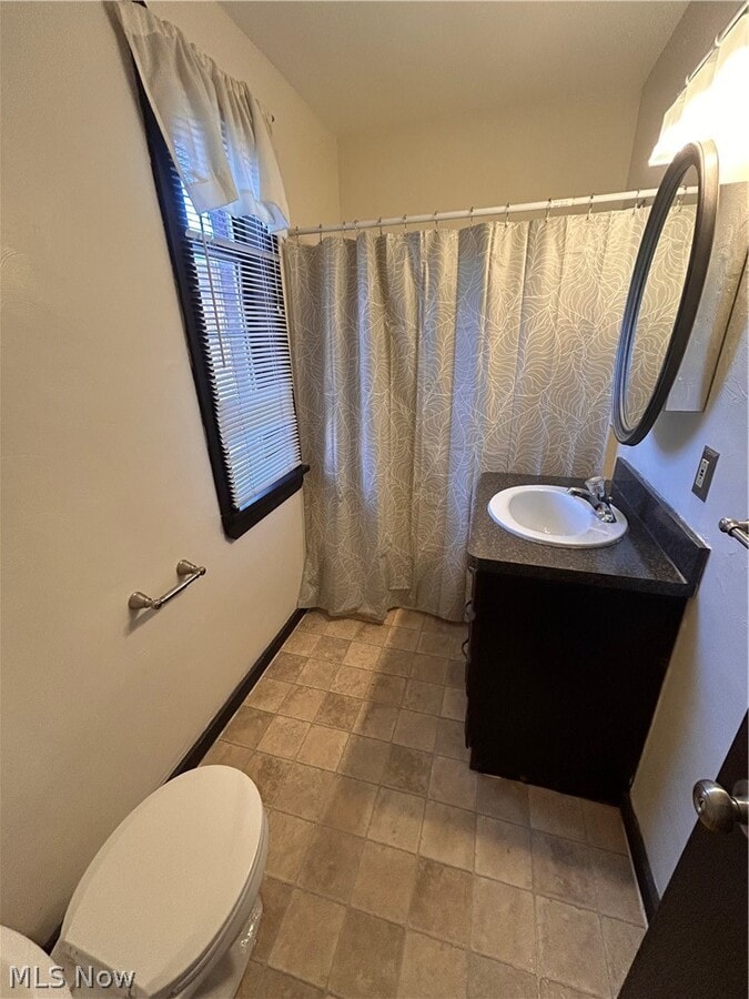 Photo - 1707 W 31st Pl